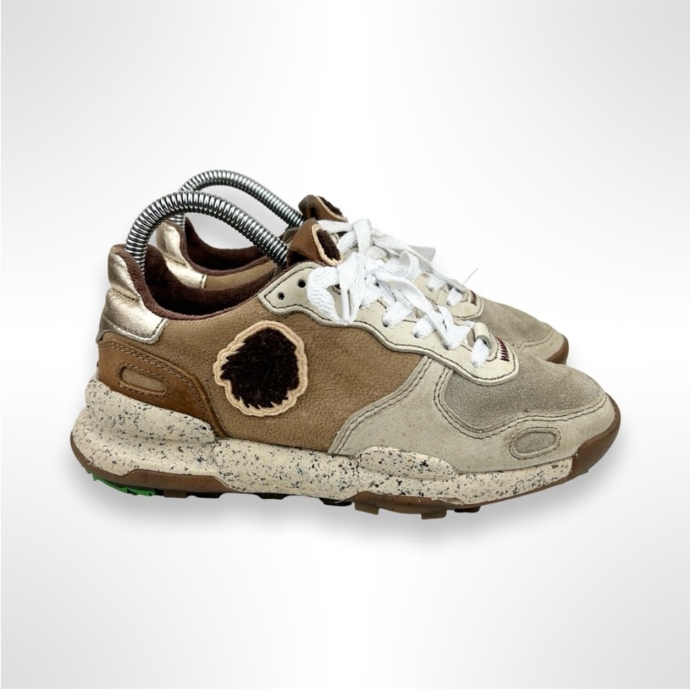 Satorisan Sneakers running walking shoes size 37 leather fuzzy teddy metallic